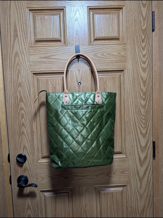 Joy & Iman Quilted Green Tote with Tan Handles - Picture 6 of 11